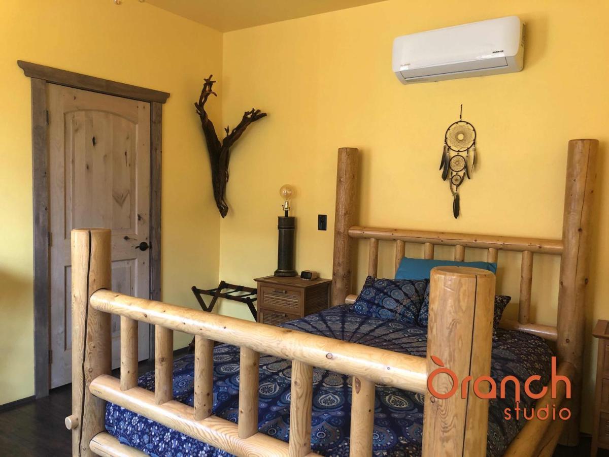 Oranch House, & Wilderness Kanab