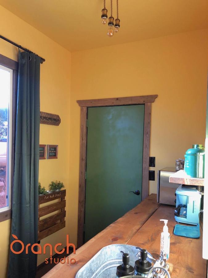 Oranch House, & Wilderness Apartment Kanab